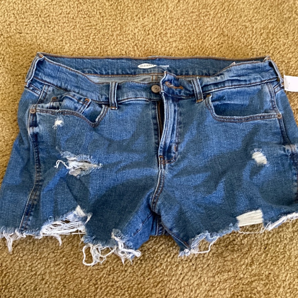 Brand new jean shorts - boyfriend midrise - Old Navy 10